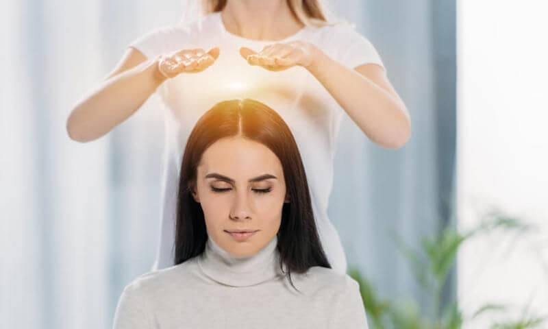 divine_five reiki_treatment